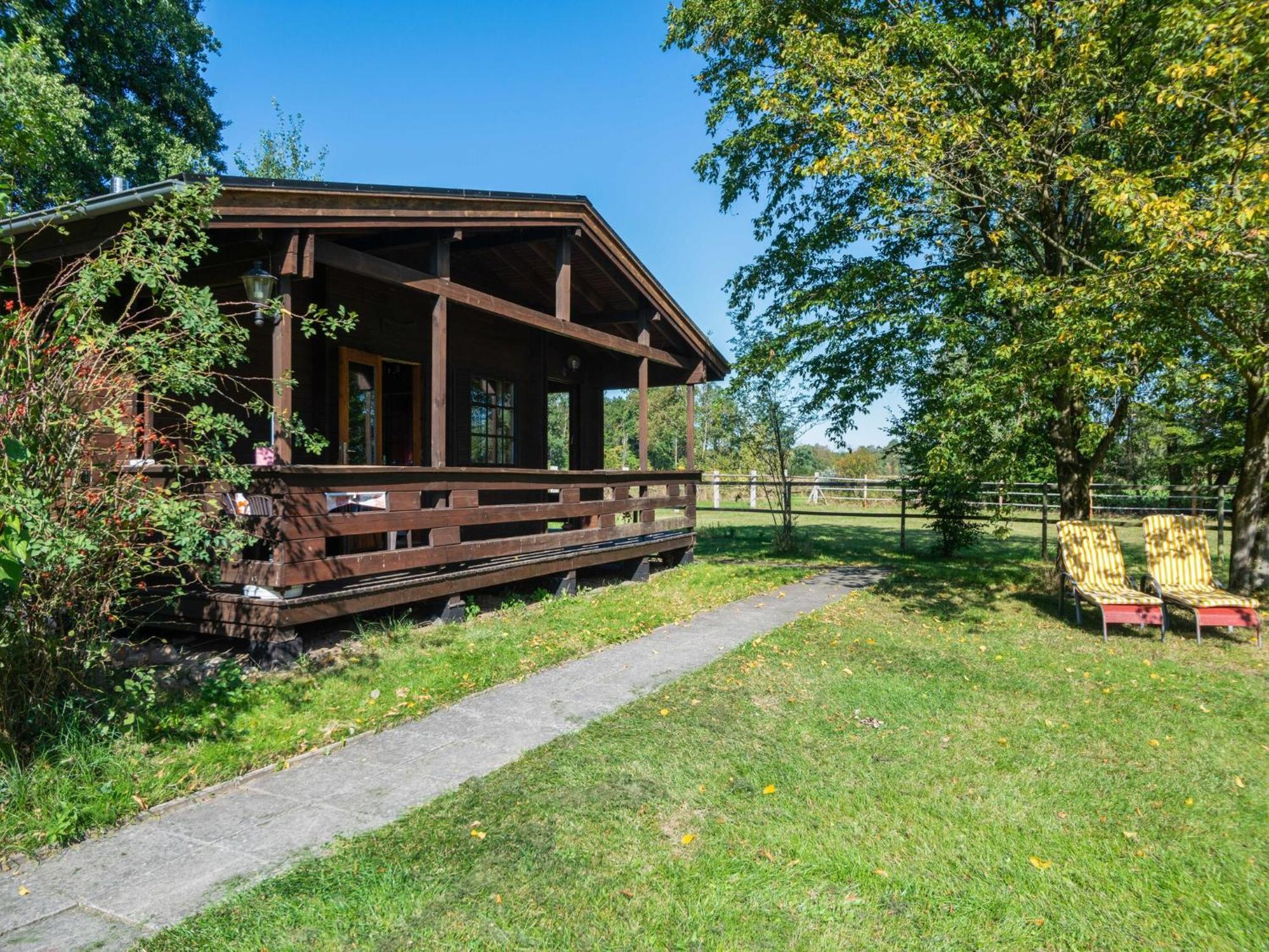 Holiday Home On A Horse Farm In The L Neburg Heath Eschede Bagian luar foto