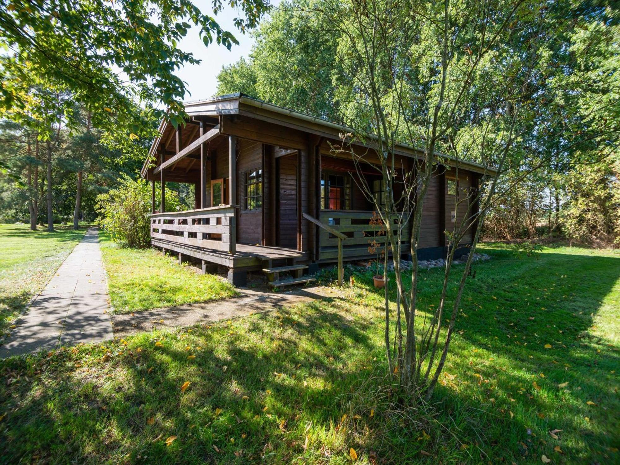 Holiday Home On A Horse Farm In The L Neburg Heath Eschede Bagian luar foto